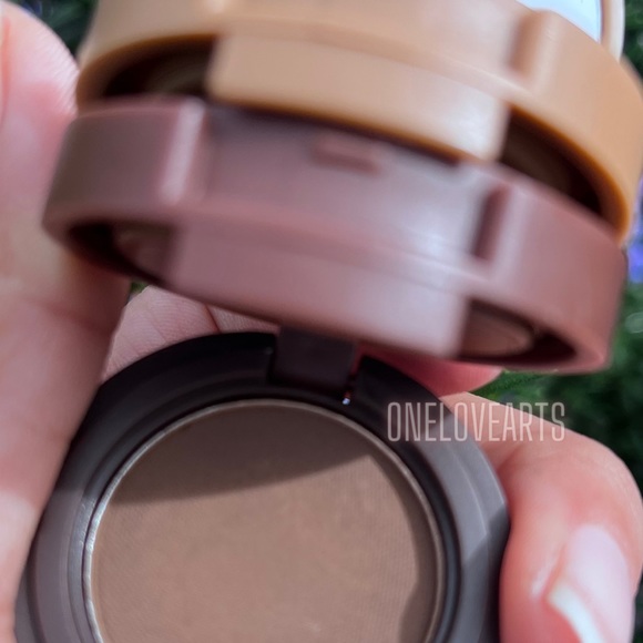 3 COLOR EYEBROW SHADOW - Picture 11 of 13